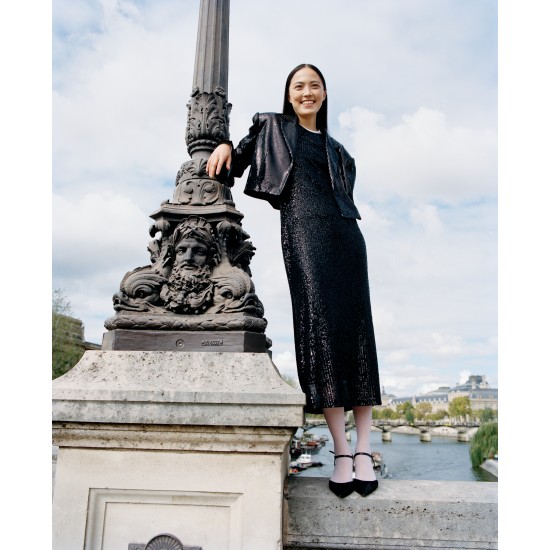 Платье майка миди из черной пайетки.