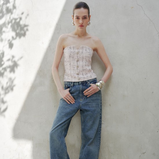 Корсет с декоративными пуговицами