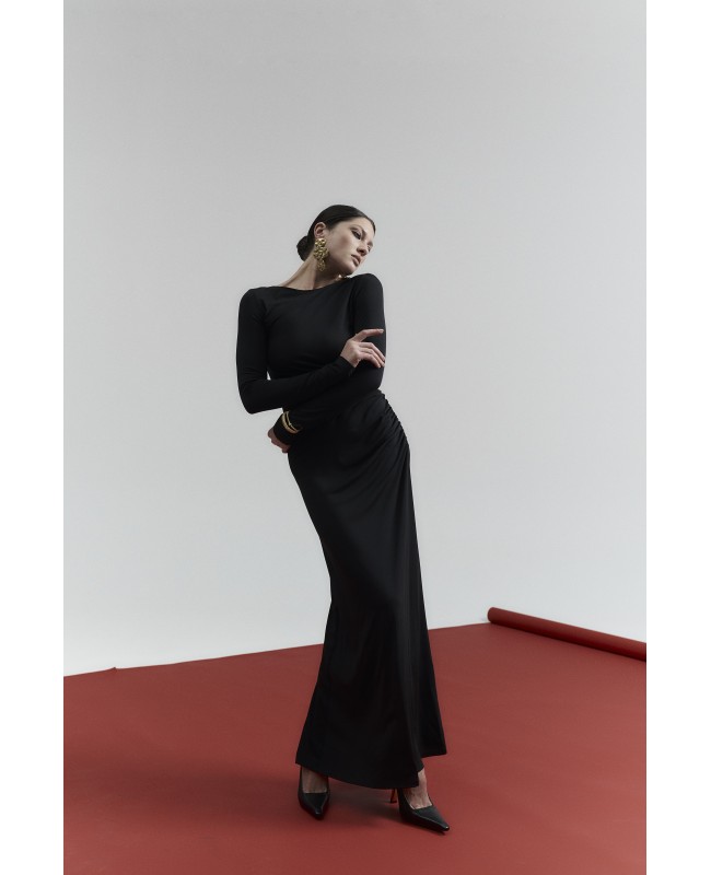 Платье maxi с драпировкой чёрного цвета