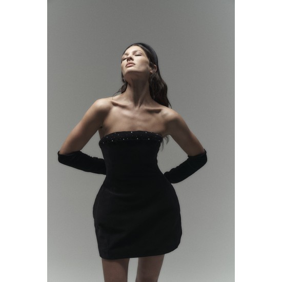 Платье мини бархатное с буфами