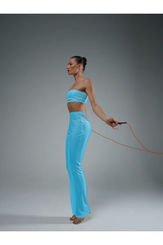 Лосины  с декоративным вырезом  на спине Голубой