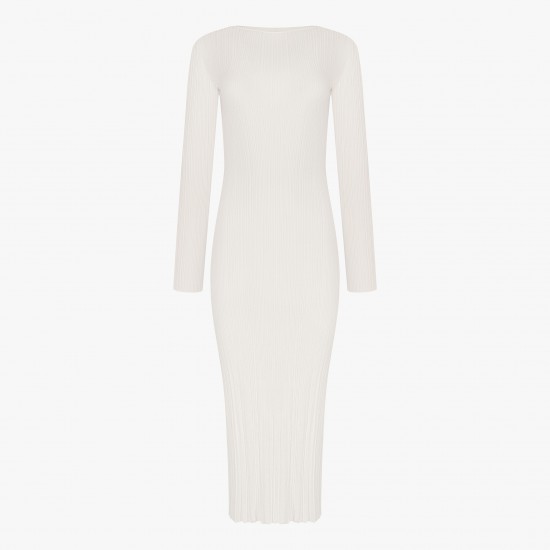 Платье вязаное  макси длины Белый