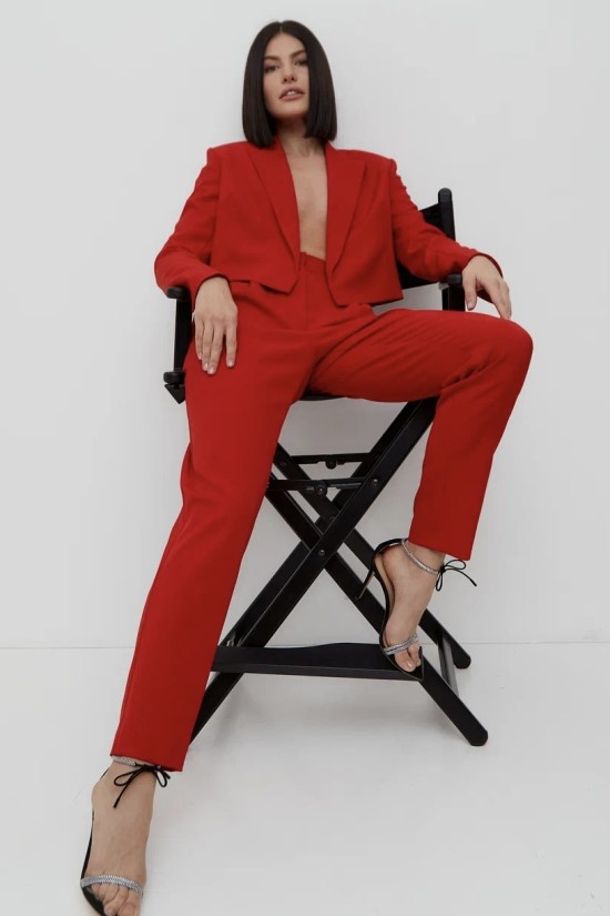 Жакет  женский укороченный Красный