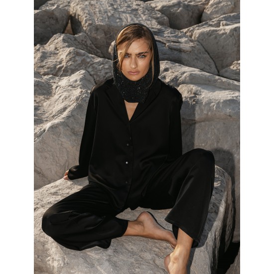 С чем носить черную блузу